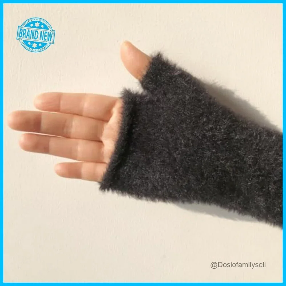 Fingerless Knit Arm Warmers Mink-Like Yarn Thumb Hole Y2K Wrist Sleeves